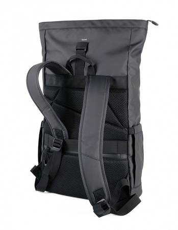 Plecak rolowany TROIKA Black Roll Top, czarny