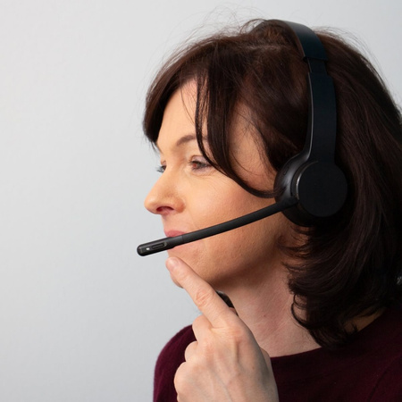 Słuchawki bezprzewodowe Q-CONNECT, z mikrofonem, czarne